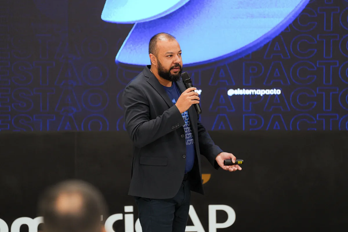 Gleidson Andrade em palestra sobre tendências de SaaS no encontro do SESC / Fecomércio